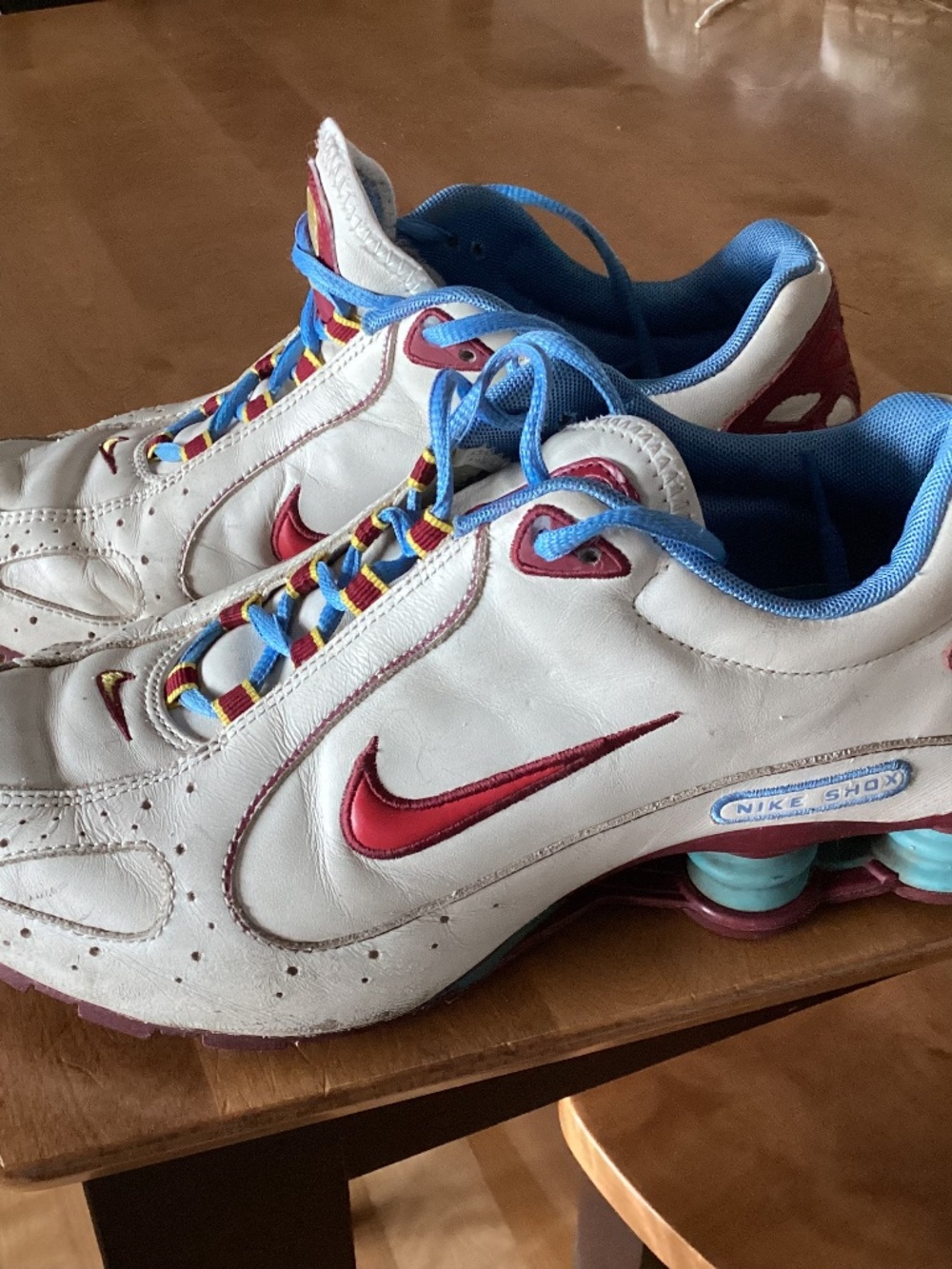 Nike shox tennis shoes